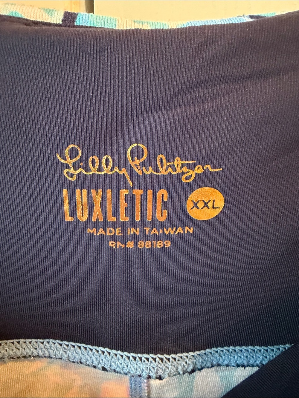 Lilly Pulitzer luxletic leggings - Picture 4 of 5